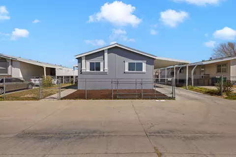 45465 E 25th St N #131, Lancaster, CA 93535 photo 4