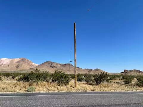 25 Th W And Backus, Rosamond, CA 93560