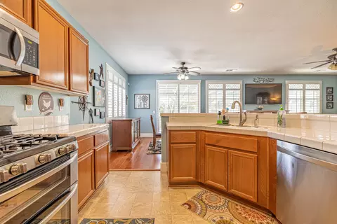 42920 Edson Ave, Lancaster, CA 93536 photo 11