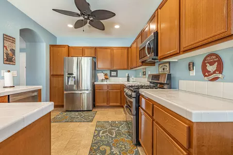 42920 Edson Ave, Lancaster, CA 93536 photo 10