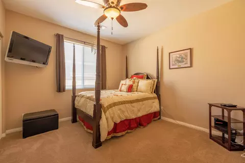 42920 Edson Ave, Lancaster, CA 93536 photo 22