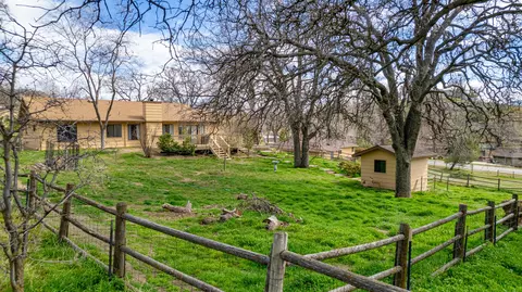 24451 Hart Dr, Tehachapi, CA 93561 photo 33