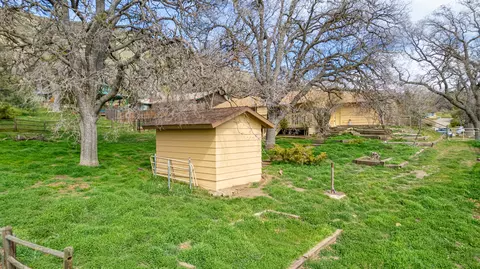 24451 Hart Dr, Tehachapi, CA 93561 photo 31