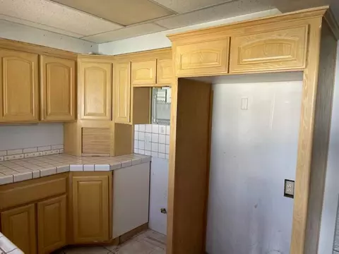 24159 Sage Ave, Boron, CA 93516 photo 2