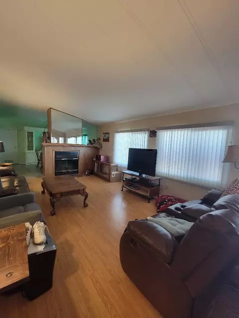1030 E Avenue S 3 #.., Palmdale, CA 93550 photo 3
