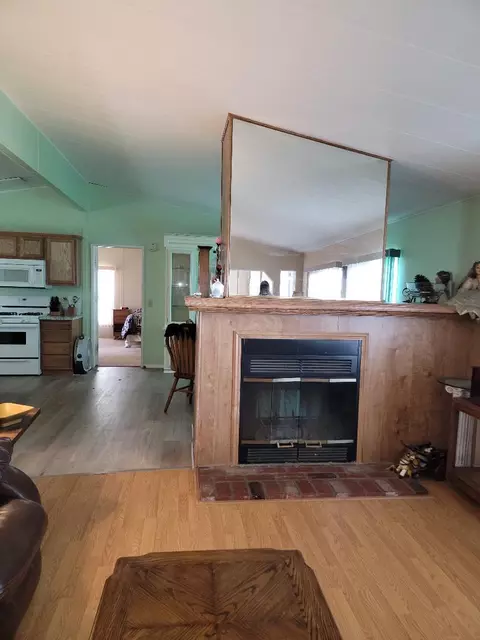 1030 E Avenue S 3 #.., Palmdale, CA 93550 photo 4