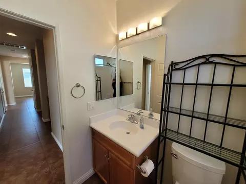 43220 Hampton St, Lancaster, CA 93536 photo 32
