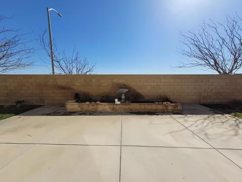 43220 Hampton St, Lancaster, CA 93536 photo 69