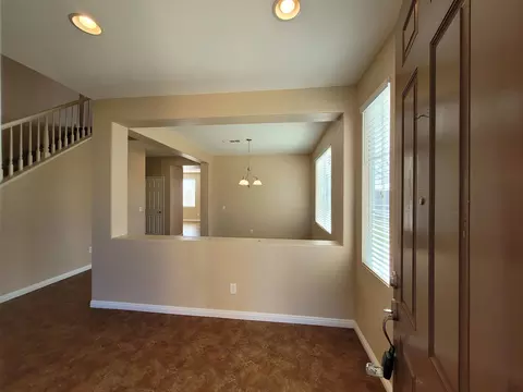 43220 Hampton St, Lancaster, CA 93536 photo 5