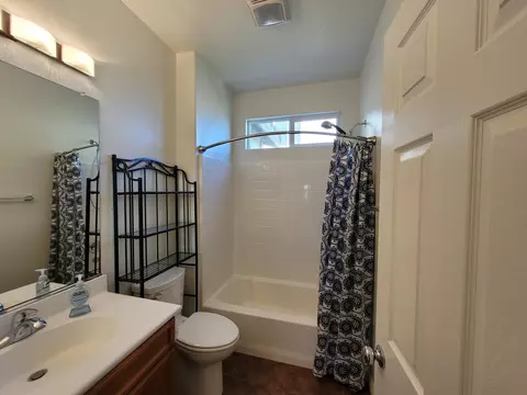 43220 Hampton St, Lancaster, CA 93536 photo 31