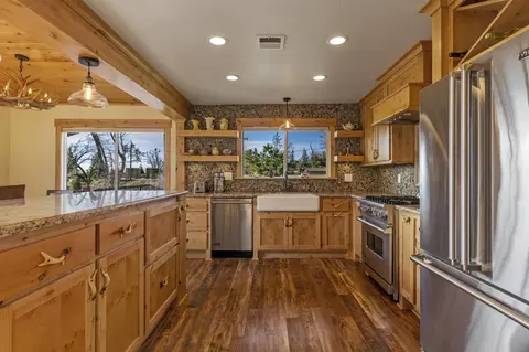 26800 Owl Ct, Tehachapi, CA 93561 photo 5