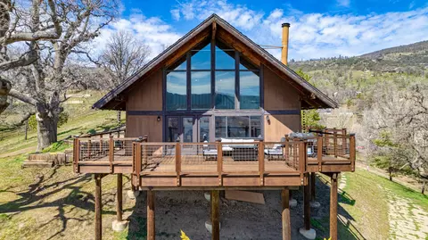 24441 Stine Ct, Tehachapi, CA 93561 photo 2