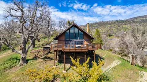 24441 Stine Ct, Tehachapi, CA 93561 photo 1