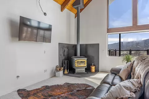 24441 Stine Ct, Tehachapi, CA 93561 photo 10