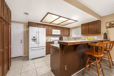 37230 97th St E, Littlerock, CA 93543 photo 5