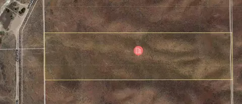 150 Th St W, Lancaster, CA 93536 photo 2