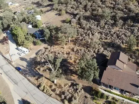 29820 Butterfield Way, Tehachapi, CA 93561 photo 3