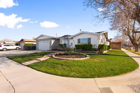 752 Calmae Dr, Lancaster, CA 93535 photo 42