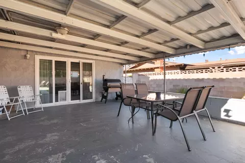 752 Calmae Dr, Lancaster, CA 93535 photo 28