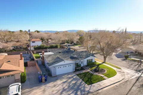 752 Calmae Dr, Lancaster, CA 93535 photo 36