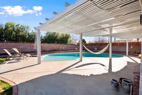752 Calmae Dr, Lancaster, CA 93535 photo 30