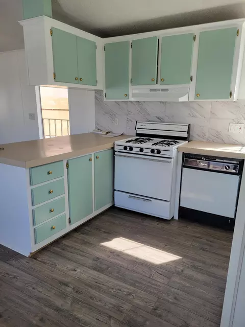 37311 47th St E #67, Palmdale, CA 93552 photo 4