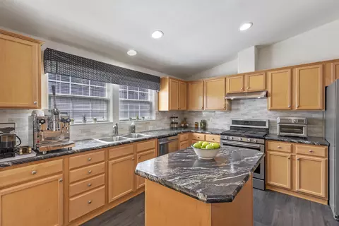 22342 Zurich Dr, Tehachapi, CA 93561 photo 12