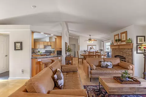 22342 Zurich Dr, Tehachapi, CA 93561 photo 7
