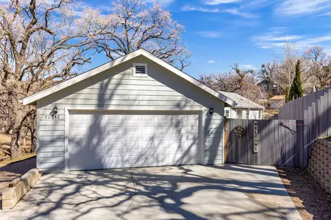22342 Zurich Dr, Tehachapi, CA 93561 photo 44