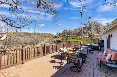 22342 Zurich Dr, Tehachapi, CA 93561 photo 37