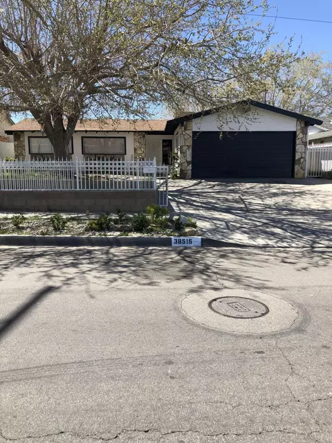 38515 E 2nd St, Palmdale, CA 93550 photo 1