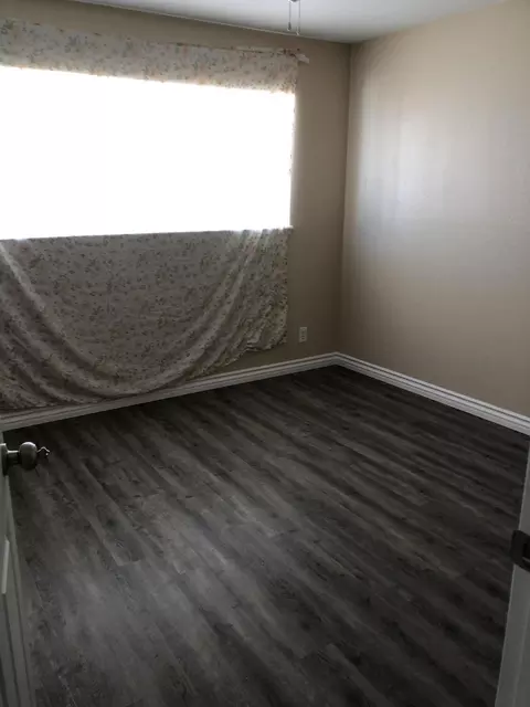 38515 E 2nd St, Palmdale, CA 93550 photo 7