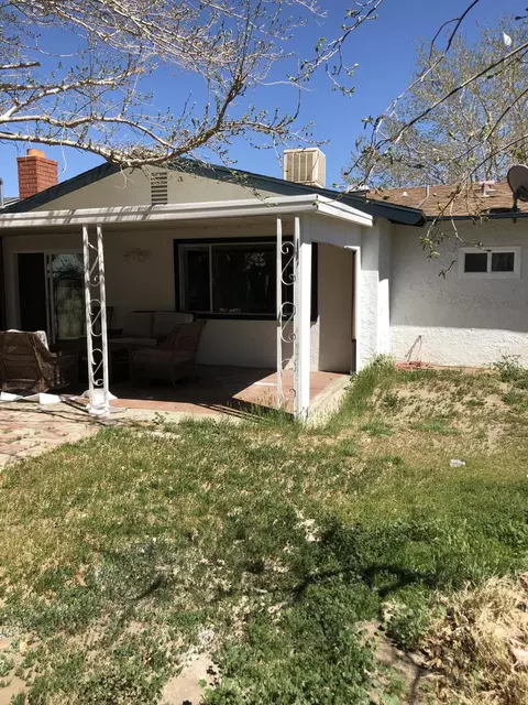 38515 E 2nd St, Palmdale, CA 93550 photo 21