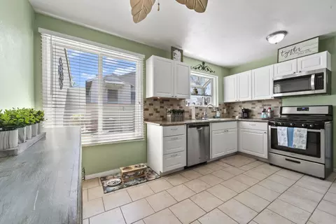 44021 Date Ave, Lancaster, CA 93534 photo 8