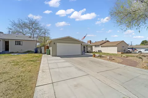 44021 Date Ave, Lancaster, CA 93534 photo 2