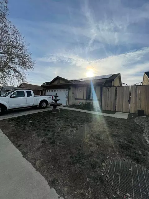 37053 29th Pl E, Palmdale, CA 93550 photo 2