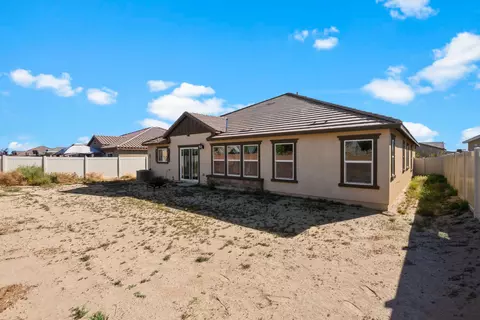 44713 Aspen St, Lancaster, CA 93535 photo 26