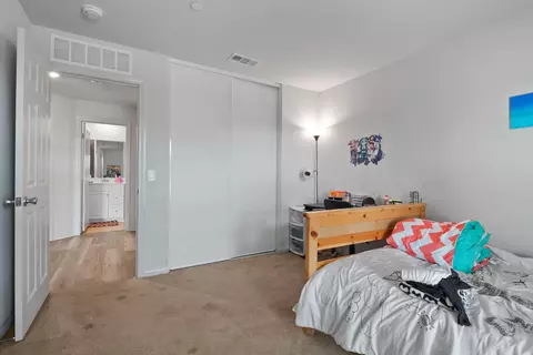 44713 Aspen St, Lancaster, CA 93535 photo 23