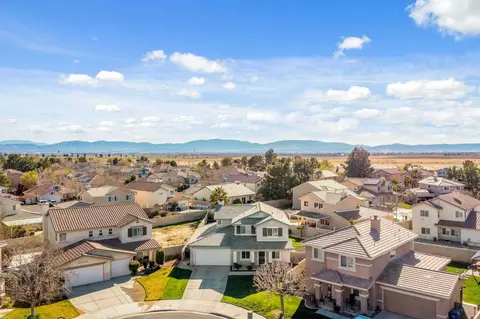 43425 Bale Ct, Lancaster, CA 93535 photo 3