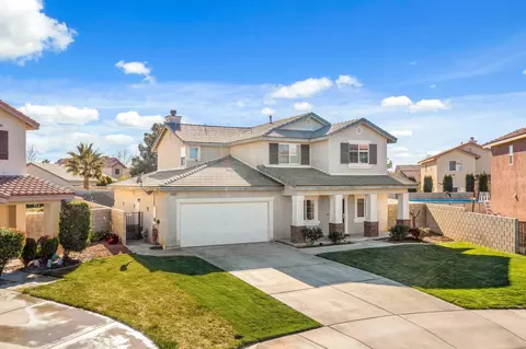 43425 Bale Ct, Lancaster, CA 93535 photo 2