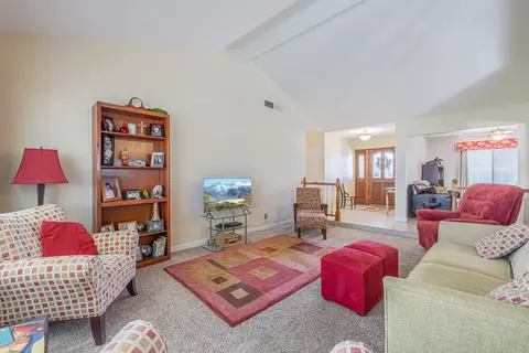 43787 Sentry Ln, Lancaster, CA 93536 photo 19