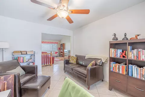 43787 Sentry Ln, Lancaster, CA 93536 photo 9