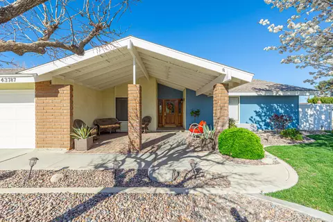 43787 Sentry Ln, Lancaster, CA 93536 photo 2