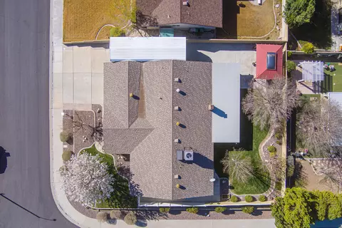 43787 Sentry Ln, Lancaster, CA 93536 photo 41