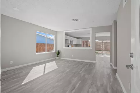 42951 Alep St, Lancaster, CA 93536 photo 5
