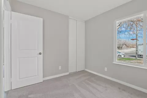 42951 Alep St, Lancaster, CA 93536 photo 19