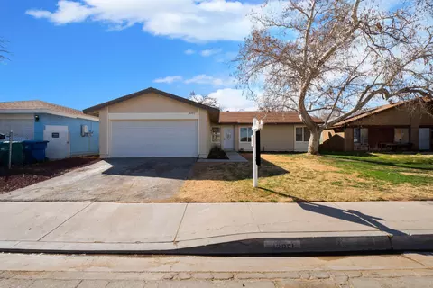42951 Alep St, Lancaster, CA 93536 photo 4
