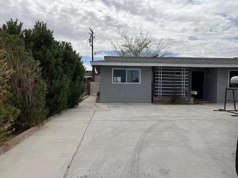 1520 De Anza St, Barstow, CA 92311 photo 3