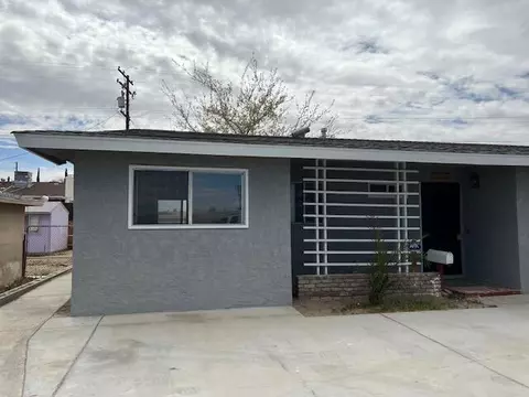 1520 De Anza St, Barstow, CA 92311 photo 2