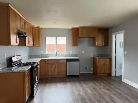 1520 De Anza St, Barstow, CA 92311 photo 7